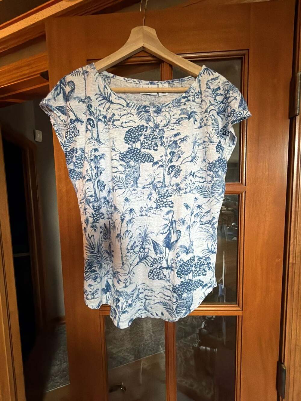 Nicole Miller Top Size L Blue White Toile 100% Linen Short Sleeve Blouse